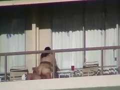 Il nuotatore ottiene un pompino film porno puttane dalla bellezza