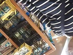 Lizochka felice di video troie amatoriali essere al culmine della