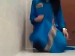 Parlando al telefono troie mature italiane amatoriali con le mutandine