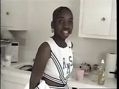 Ragazza bella asiatica interessante buco dolcezza mature troie amatoriali
